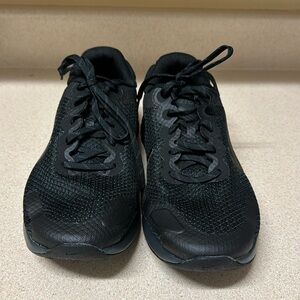 Women’s Nike Renew Ride 5.0 Shoes Size 6